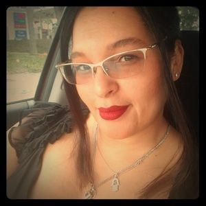 Meet your Posher, Nally